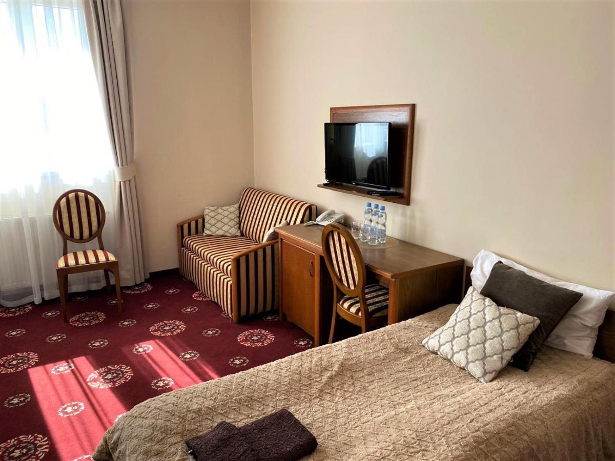 Hotel President Коцьк Екстер'єр фото