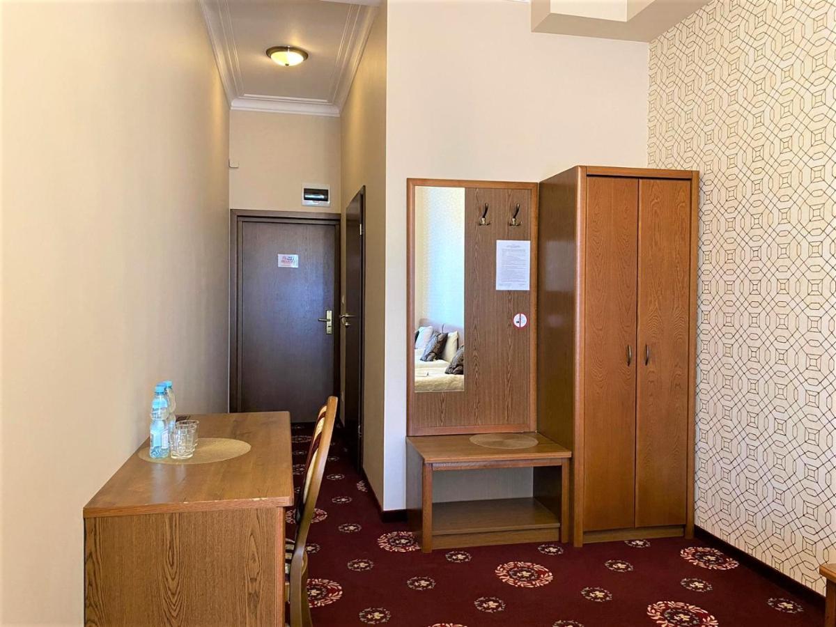 Hotel President Коцьк Екстер'єр фото