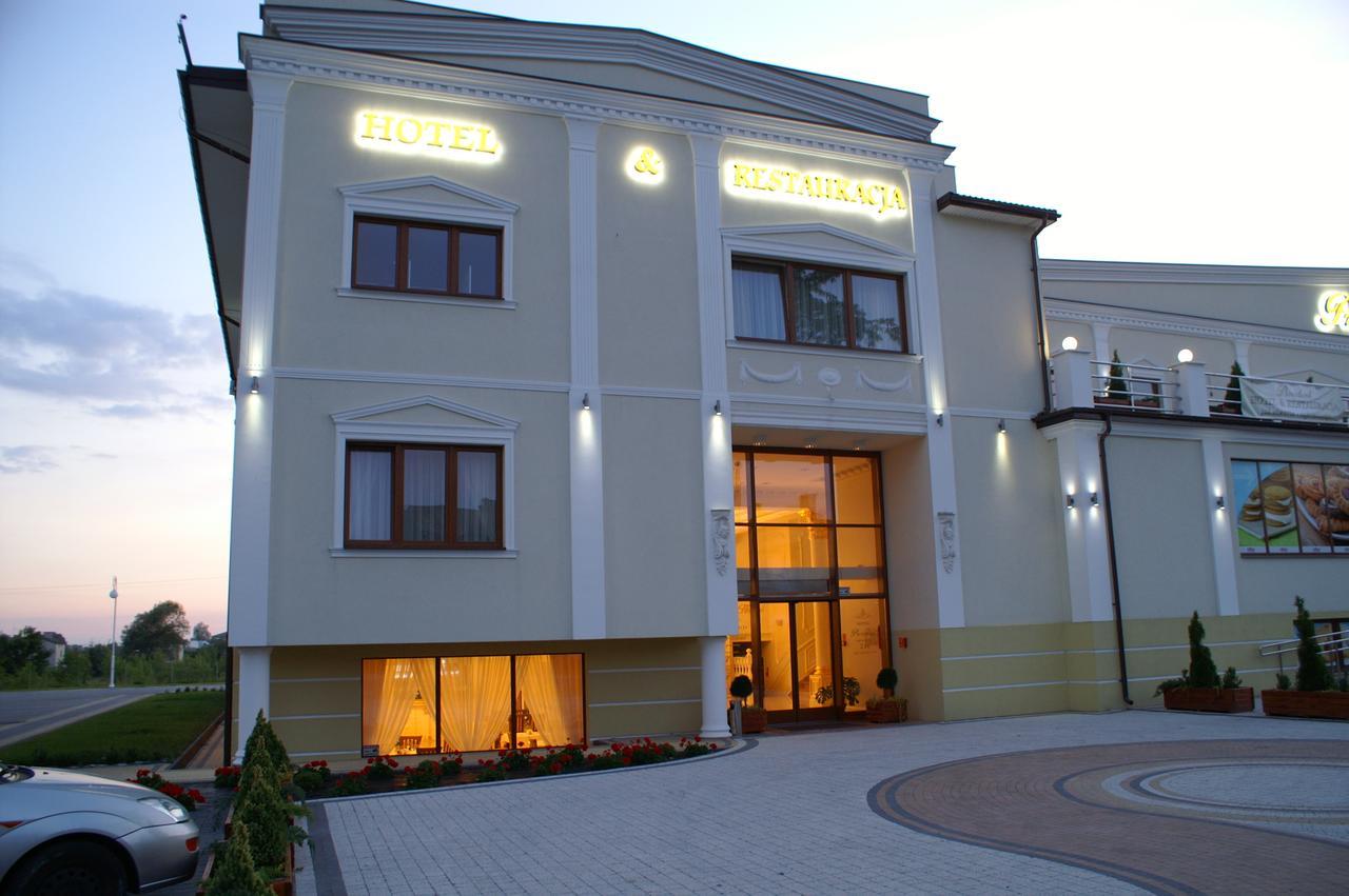 Hotel President Коцьк Екстер'єр фото